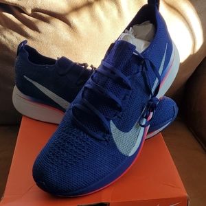 Nike Vaporfly 4% Flyknit